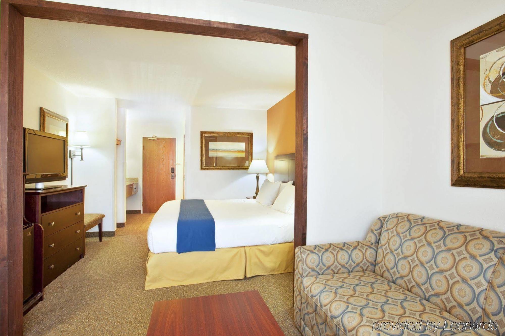 Holiday Inn Express Chicago Northwest-Vernon Hills By Ihg Habitación foto